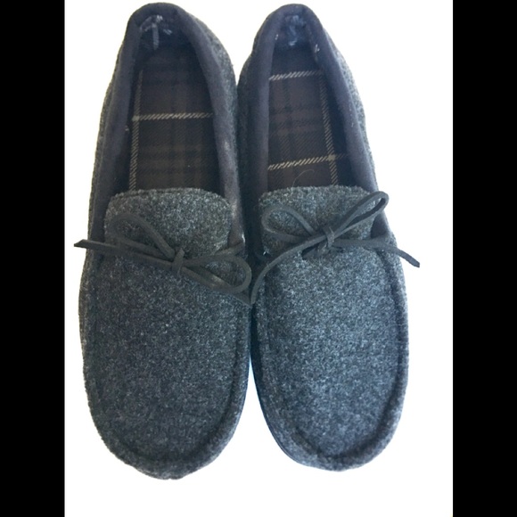 NWT Dear Foams Indoor/Outdoor Slip-on Shoes - Picture 2 of 5